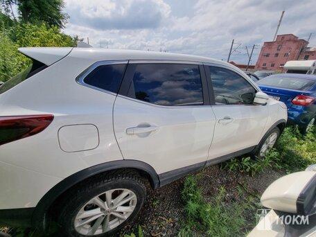 Nissan, Qashqai, 2000, 115, бензин, внедорожник, механика, передний привод, среднее состояние, левый, белый, 1 730 000 ₽